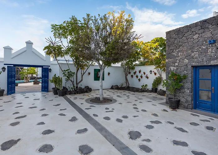 Livvo Volcan Lanzarote 5* Πλάγια Μπλάνκα