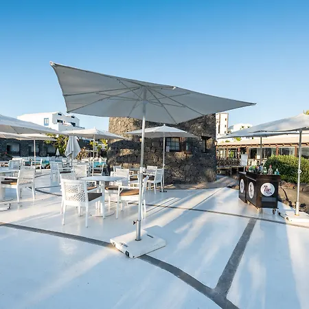 Livvo Volcan Lanzarote 5* بلايا بلانكا