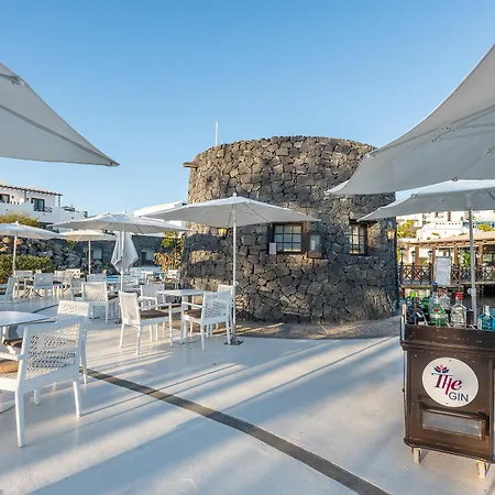 Livvo Volcan Lanzarote Station touristique 5*