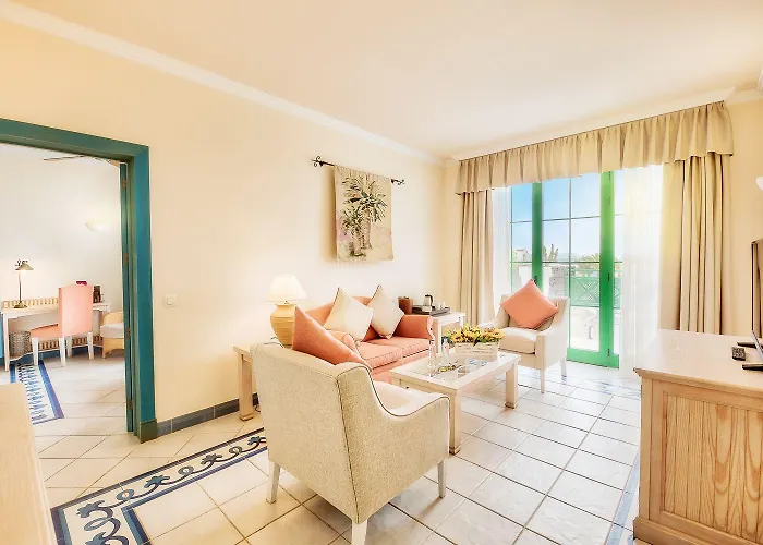 Resort Livvo Volcan Lanzarote 5*