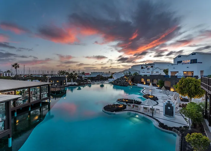 Livvo Volcan Lanzarote Resort Playa Blanca (Lanzarote)