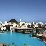 Livvo Volcan Lanzarote Resort Playa Blanca