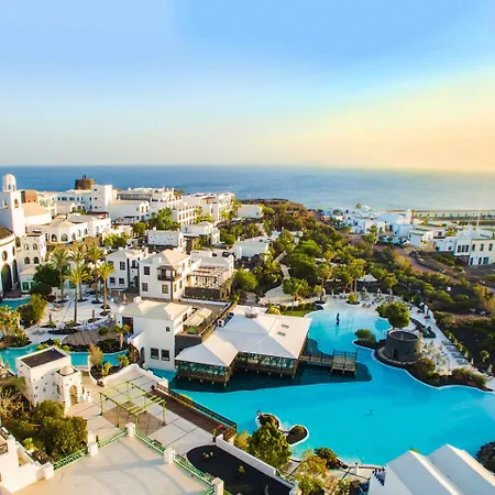 Livvo Volcan Lanzarote Resort