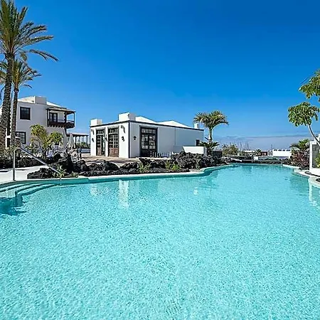 The Volcán Lanzarote 5* Playa Blanca (Lanzarote)