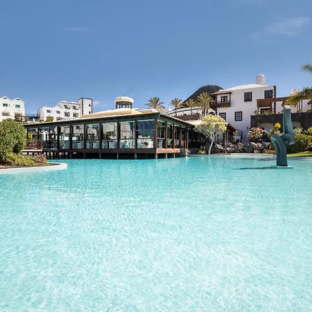Livvo Volcan Lanzarote Üdülőközpont 5*