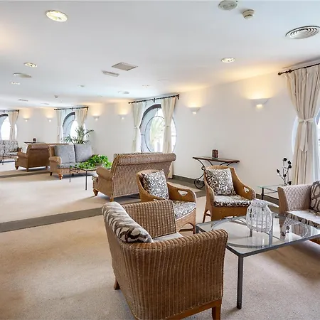 Курортный комплекс Livvo Volcan Lanzarote 5*